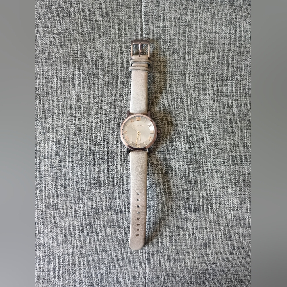 MICHAEL KORS Women's Norie Sable IP Latte Beige Leather Rose Gold WATCH MK2621